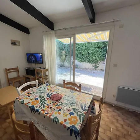 Villa Pavillon T2 Cabine, 6 Couchages, Cour Privee, Piscine, Parking, Proche - St Cyprien - Fr-1-106-34 Saint-Cyprien (Pyrenees-Orientales)