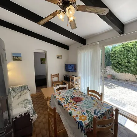 Pavillon T2 Cabine, 6 Couchages, Cour Privee, Piscine, Parking, Proche - St Cyprien - Fr-1-106-34 Villa *