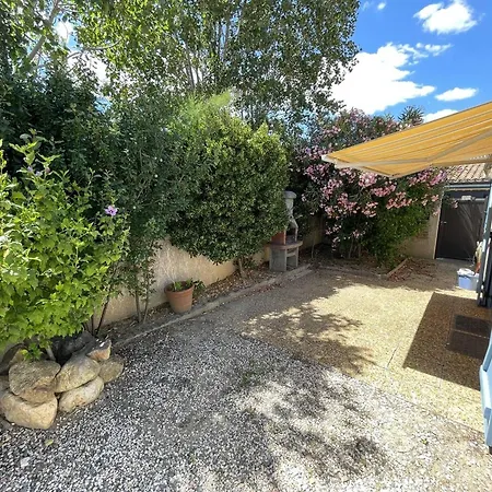 Pavillon T2 Cabine, 6 Couchages, Cour Privee, Piscine, Parking, Proche - St Cyprien - Fr-1-106-34 * Saint-Cyprien (Pyrenees-Orientales)